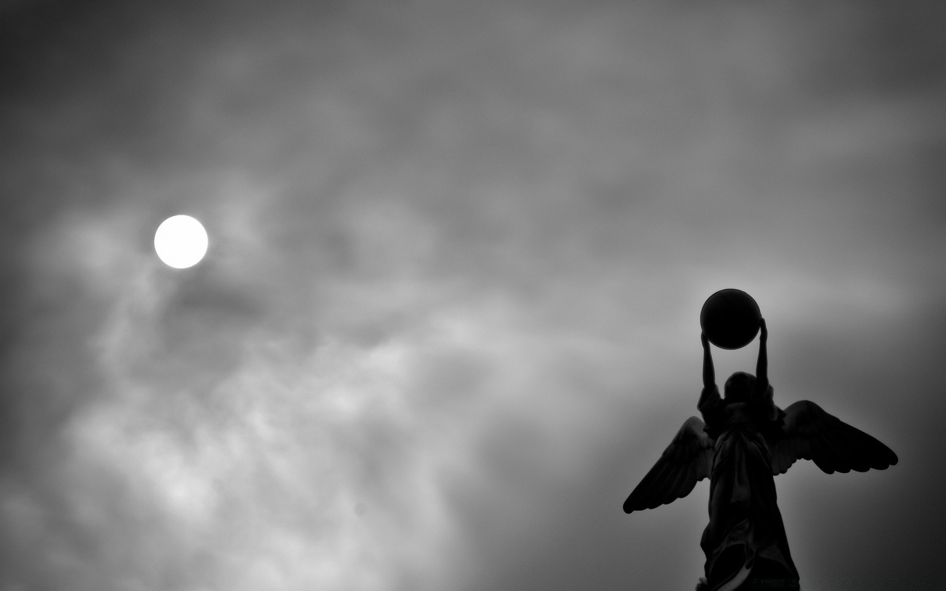 Полночный ангел - 49 фото