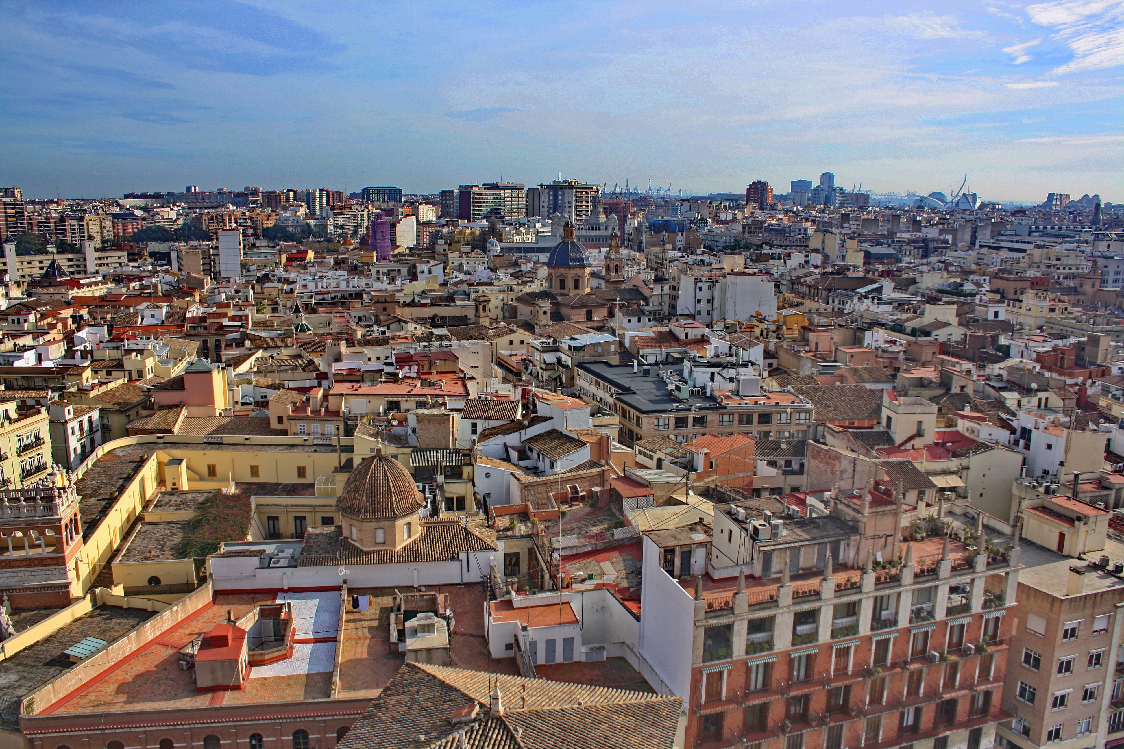 Валенсия испания. Древняя Валенсия. Валенсия Испания население. Урбанизация Валенсия. Виды Валенсии.