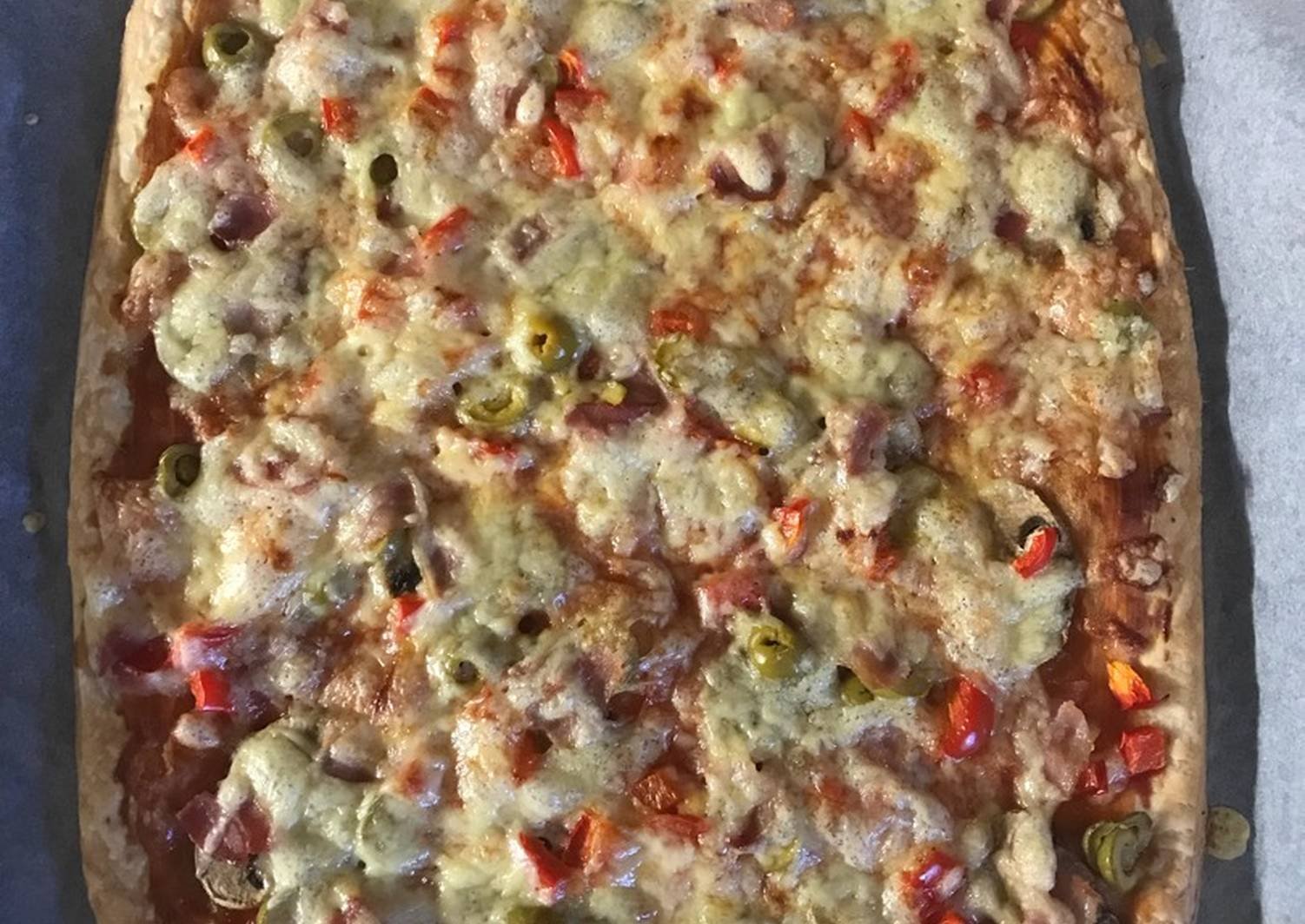 что добавлять в пиццу слоеное тесто фото 82