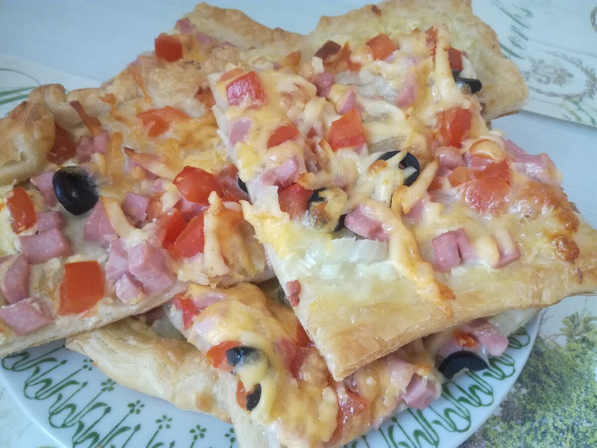 слоеное тесто бездрожжевое испечь пиццу фото 59