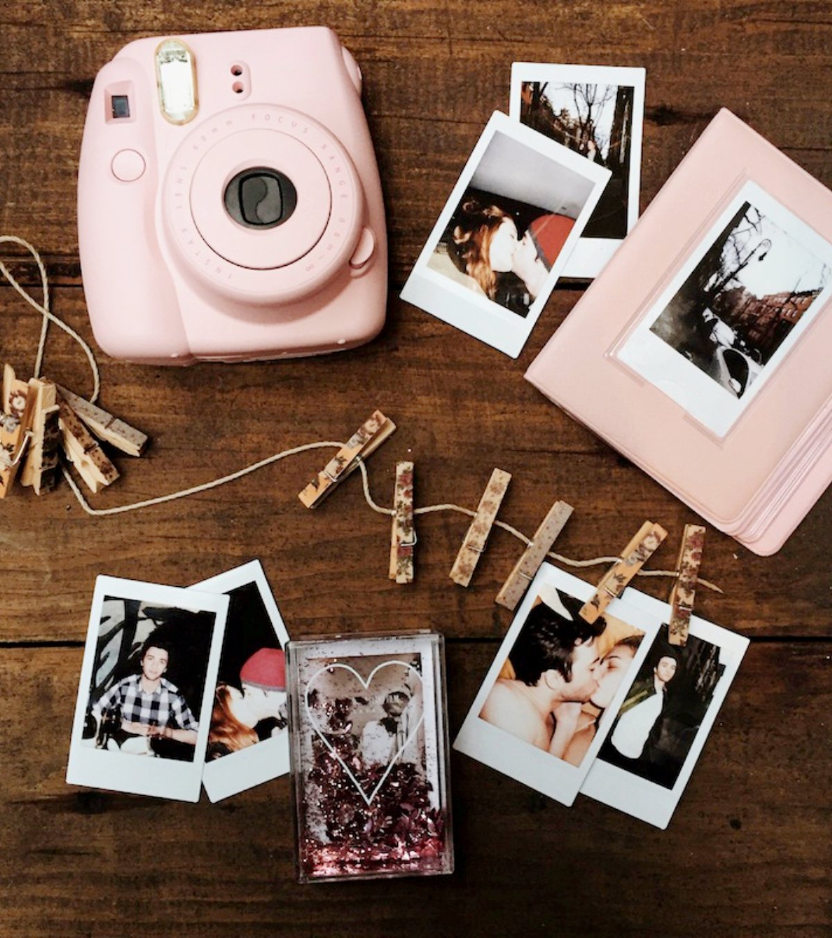 Фотокарточки Polaroid Instax Mini.