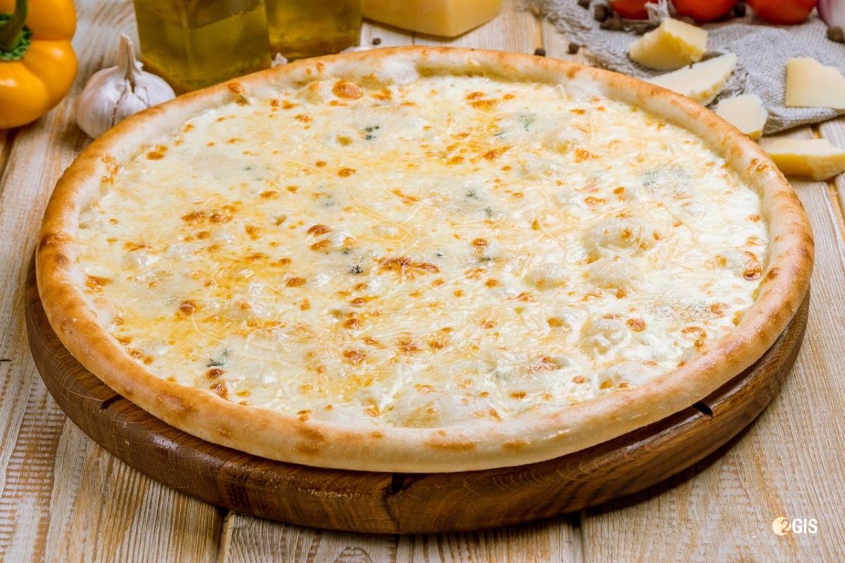 чем можно заменить сыр в пицце в духовке фото 76