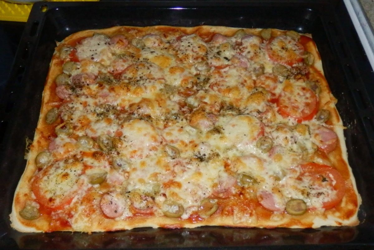 толстая пицца в духовке на протвине фото 93