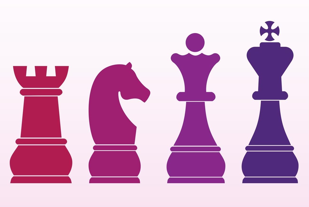 Разноцветные шахматные фигуры