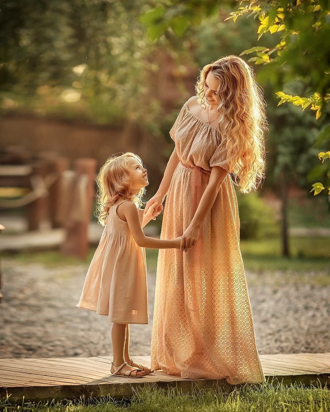 Мать и дочь картинки