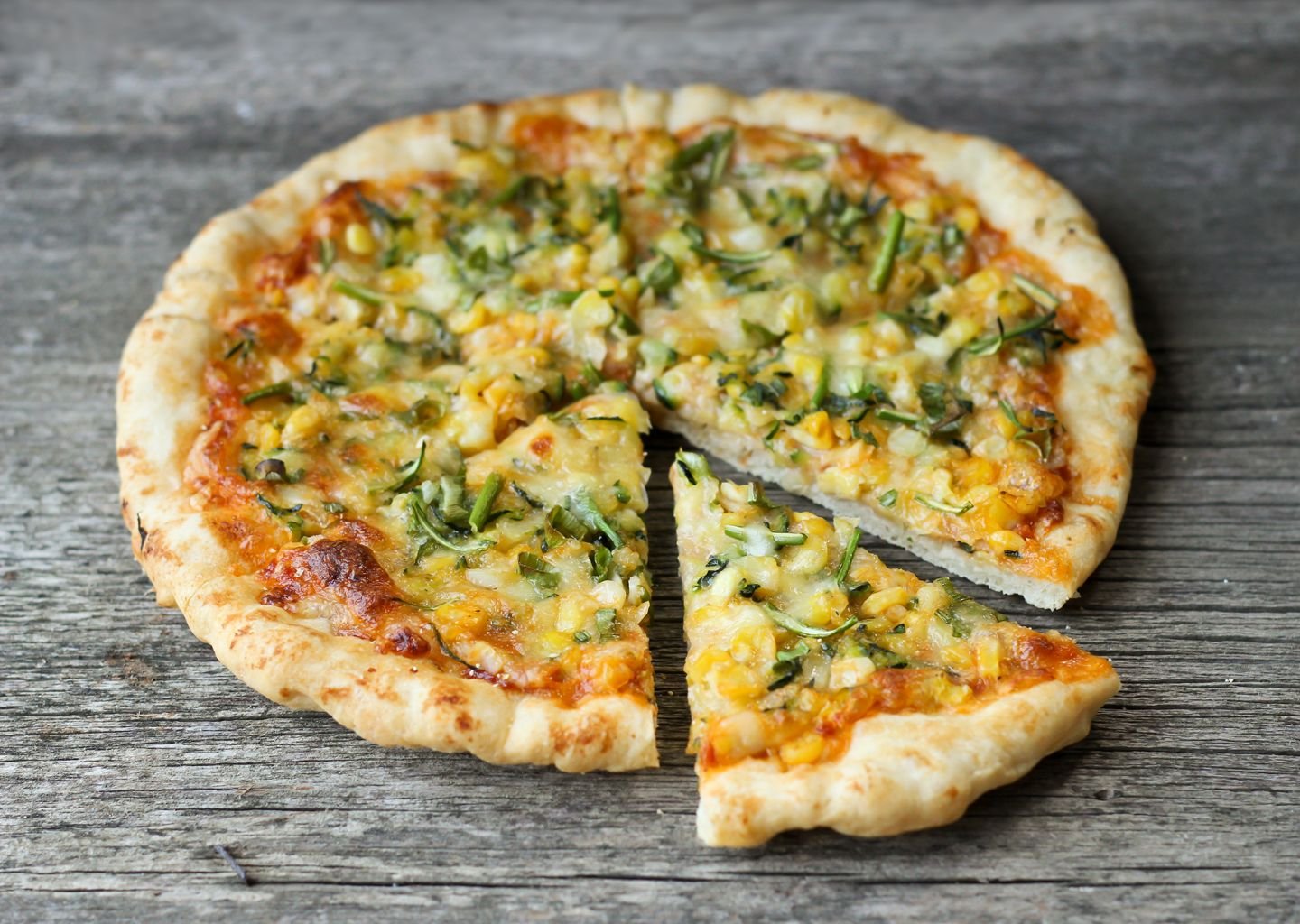Пицца с мягким сыром рецепт с фото