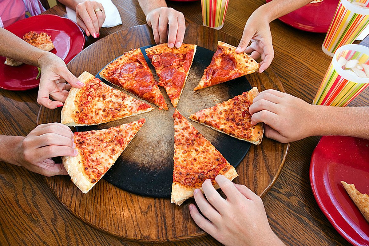 выбор в пиццерии всегда можно получить пиццу с двумя обязательными начинками фото 16