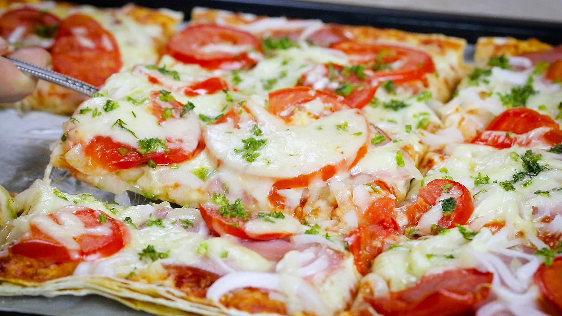 пицца на сковороде рецепт из лаваша с яйцом колбасой и сыром фото 28